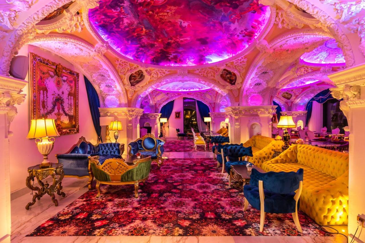 Arte By Thomas Chan Kuala Lumpur Exterior foto The interior of the nightclub